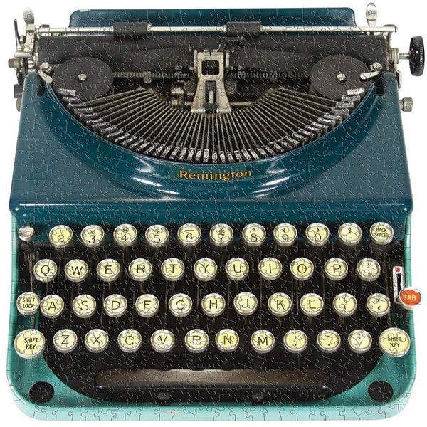Vintage Typewriter 750 Piece S